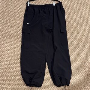 Under Armour Women’s Black Cargo Pants